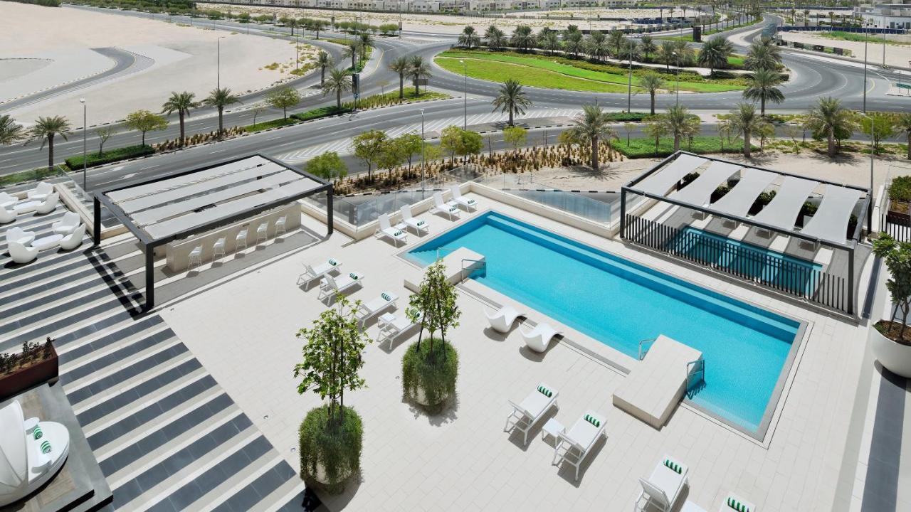 Holiday Inn Dubai Al-Maktoum Airport, an IHG Hotel Bagian luar foto